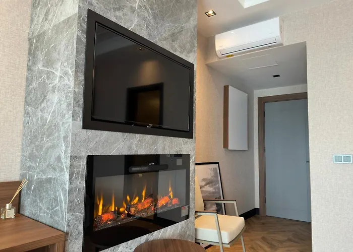 Istakoz & Restorant מלון Boyalica